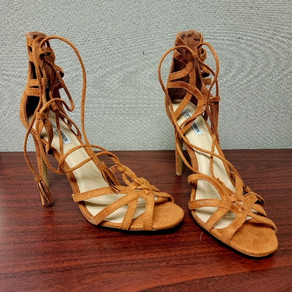 Cape Robbin Shoes - Lace Up High Suede Camel high heels